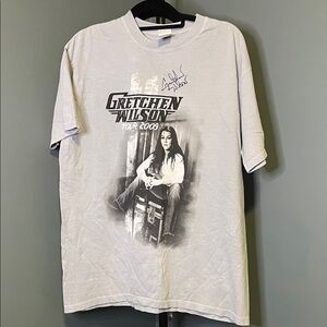 Gretchen Wilson Tour 2009 Signed Short Sleeve Graphic Tee - Light Gray